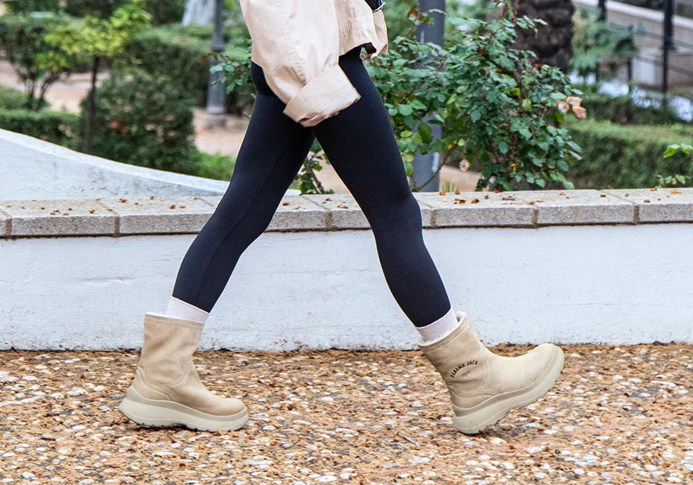 Cómo combinar botas beige de mujer: El outfit perfecto – Panama Jack