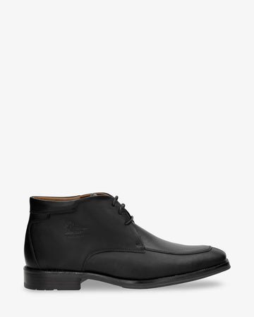 Dani botines de piel con forro interior de piel. negro