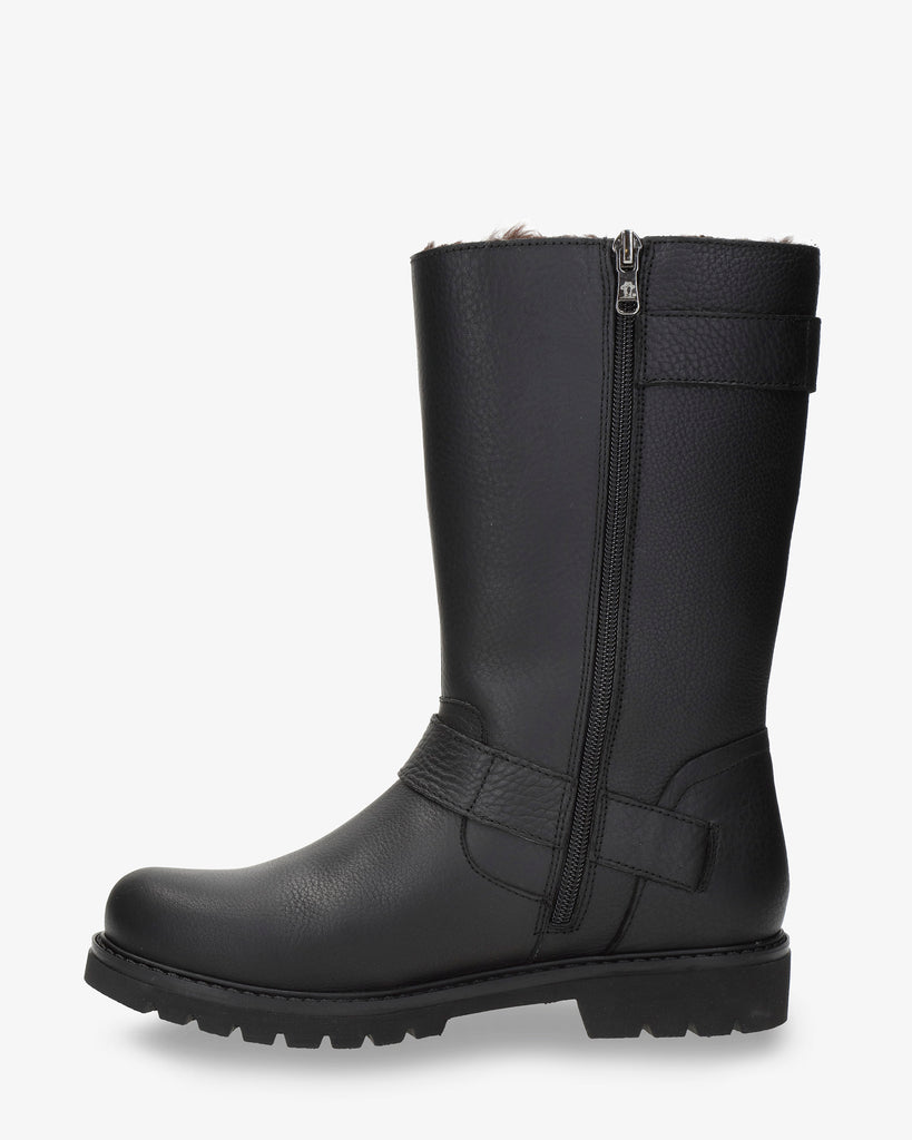 Fergie botas de piel con forro interior de pelo. negro