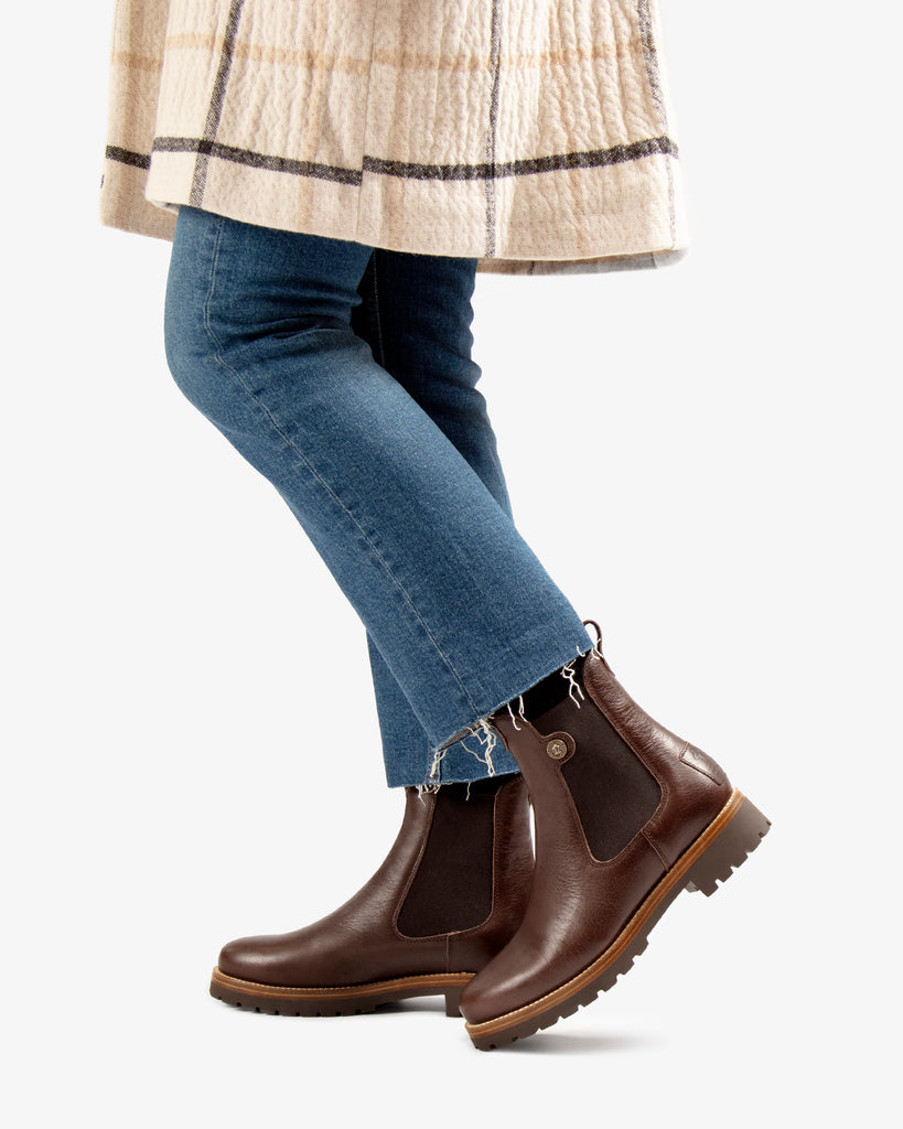 Francesca Igloo botas de piel con forro interior de pelo natural. marron
