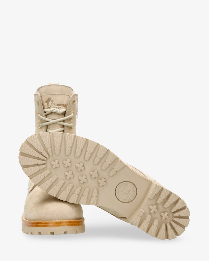 Frisia botas de piel con forro interior de pelo. crudo