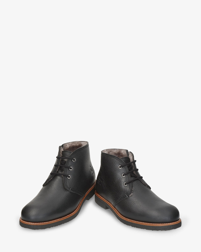 Gareth Igloo botín de piel con forro interior de pelo natural. negro