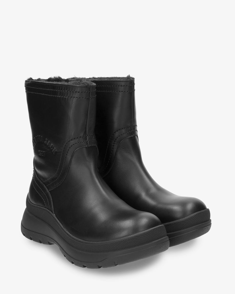 Hebe botas de piel con forro interior de pelo. negro