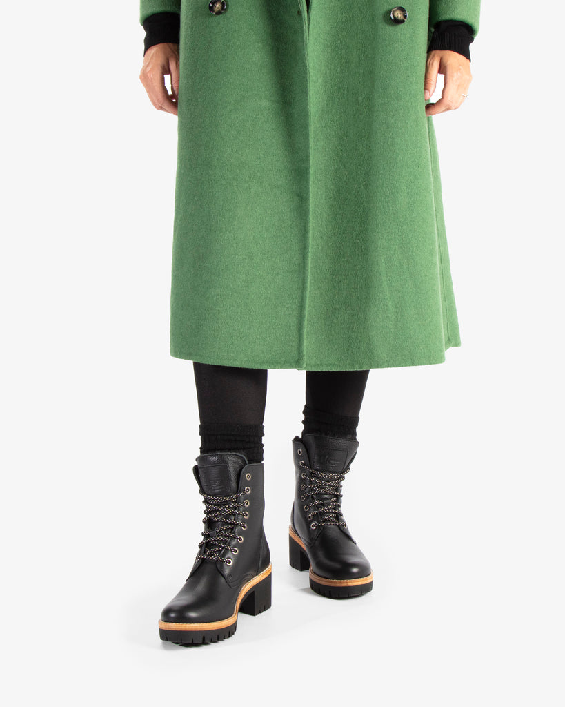 Padma botas de piel con forro interior de pelo. negro