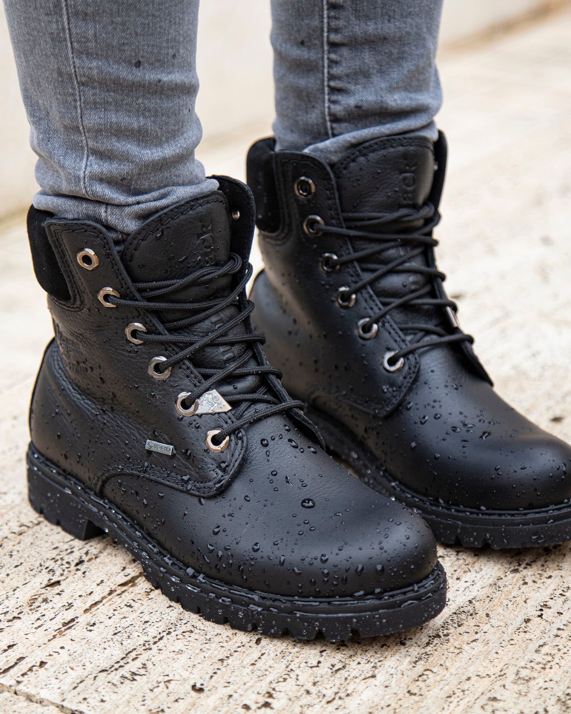 Panama Jack Outfit Con Botas Largas Hombre Unas Botas De Panama