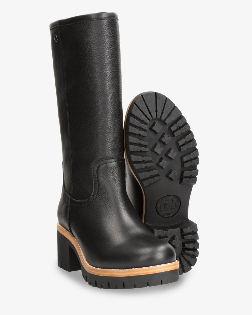 Patricia Igloo botas de piel con forro interior de pelo natural. negro